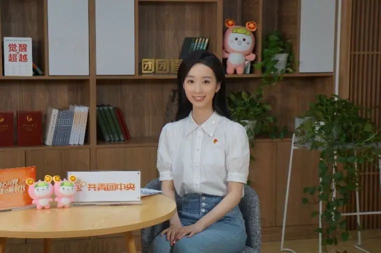 进一步凝聚奋进力量