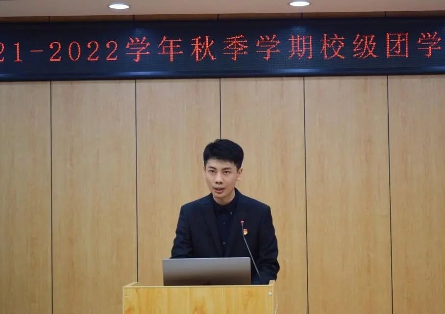 理论自信
