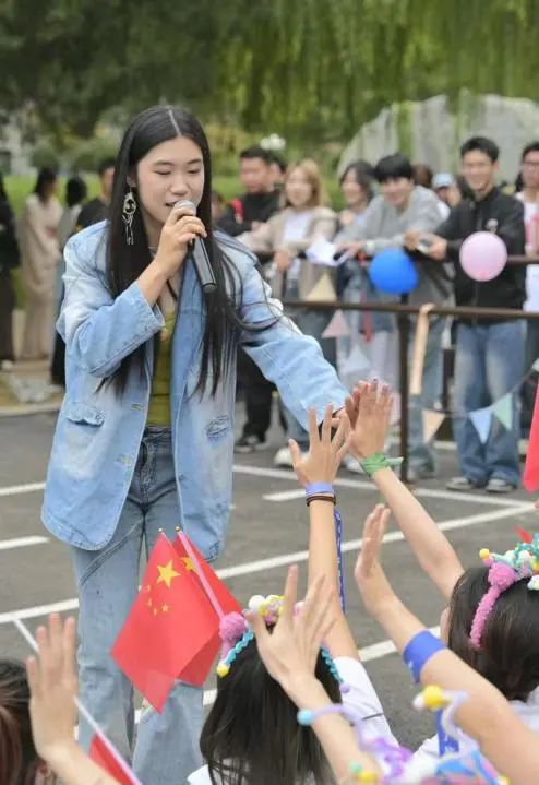 在校园的各个角落
