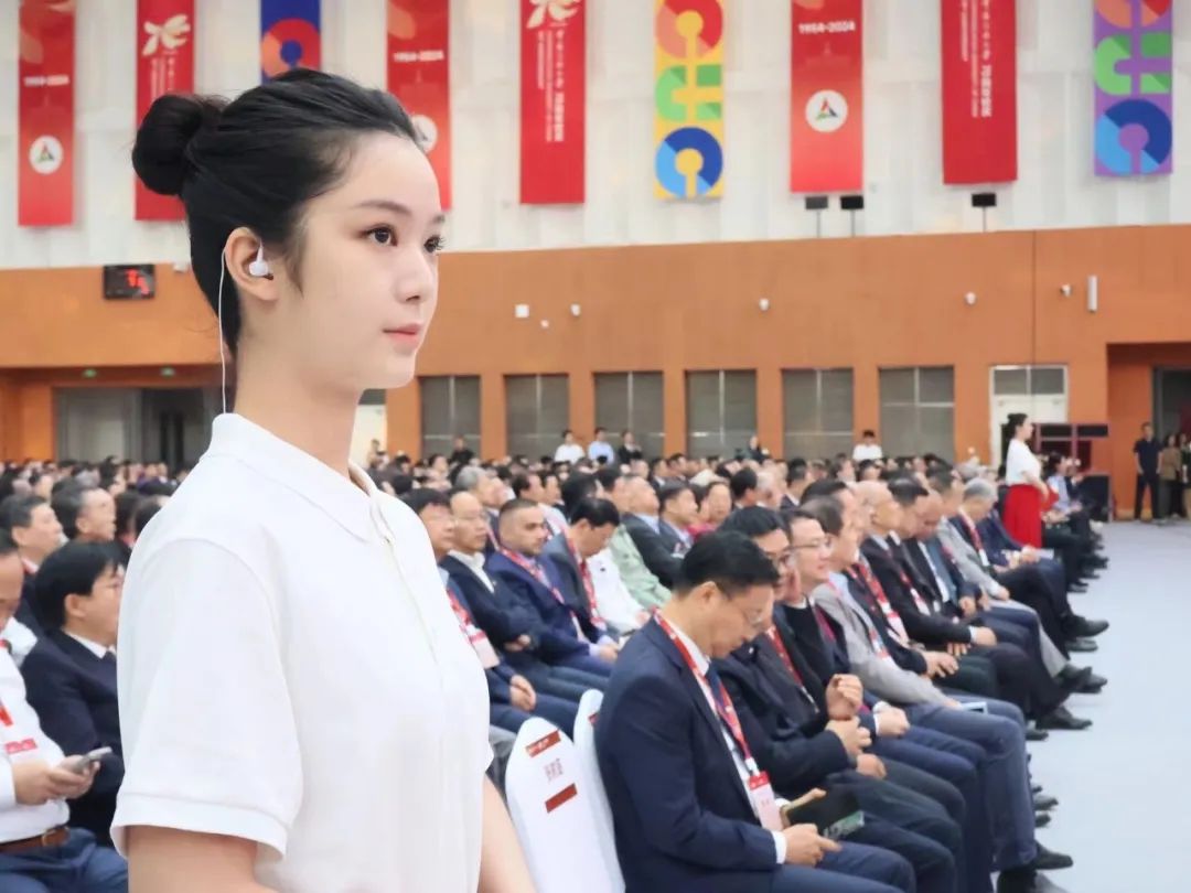 由ku游注册赠送创新创业协会举办的白