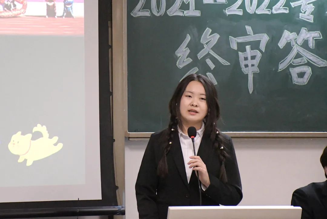 undefined 为社团“搭台唱戏”的社联要帮助社团丰