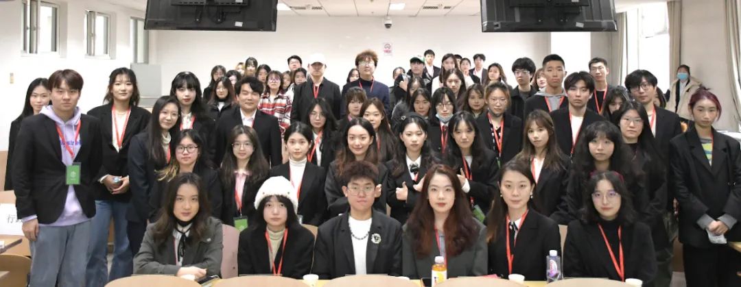 她提出专项基金的设置旨在为社团提高活