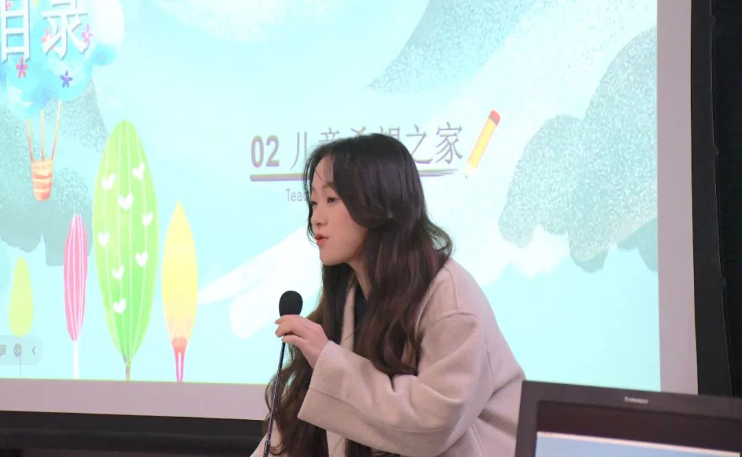 undefined 社联指导老师郑丹琪对近期的社团建设与